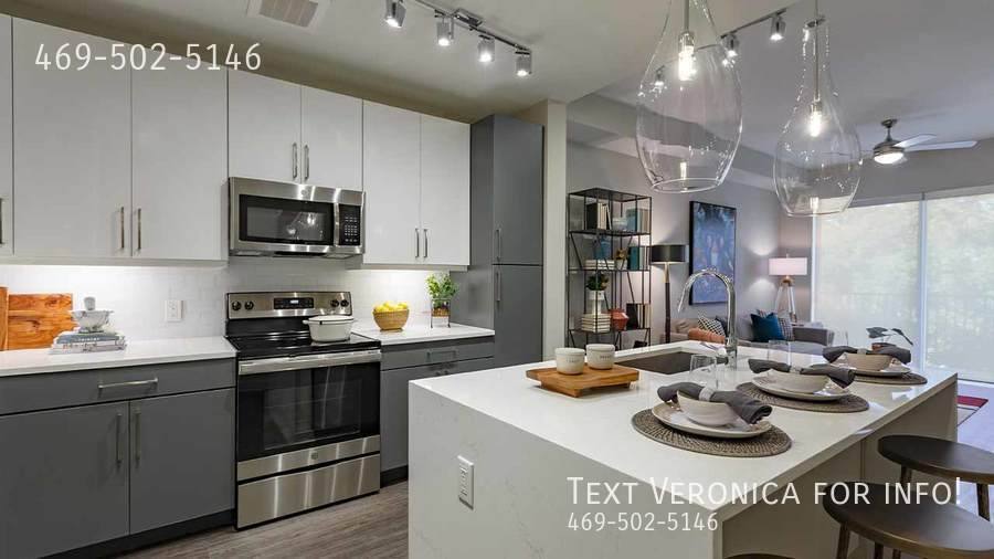 Apartment for rent at 1115 Town Creek Dr, Austin, TX 78741