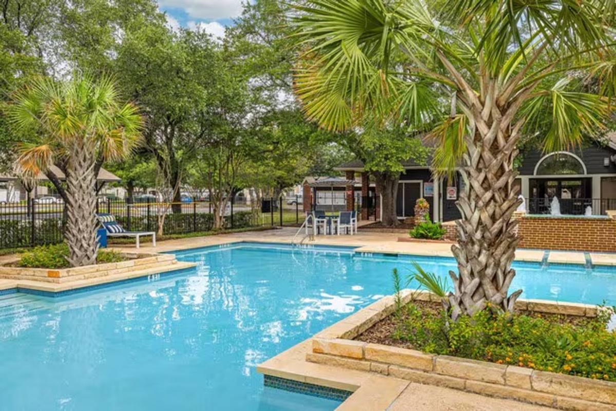Apartment for rent at 3101 Shoreline Dr, Austin, TX 78728