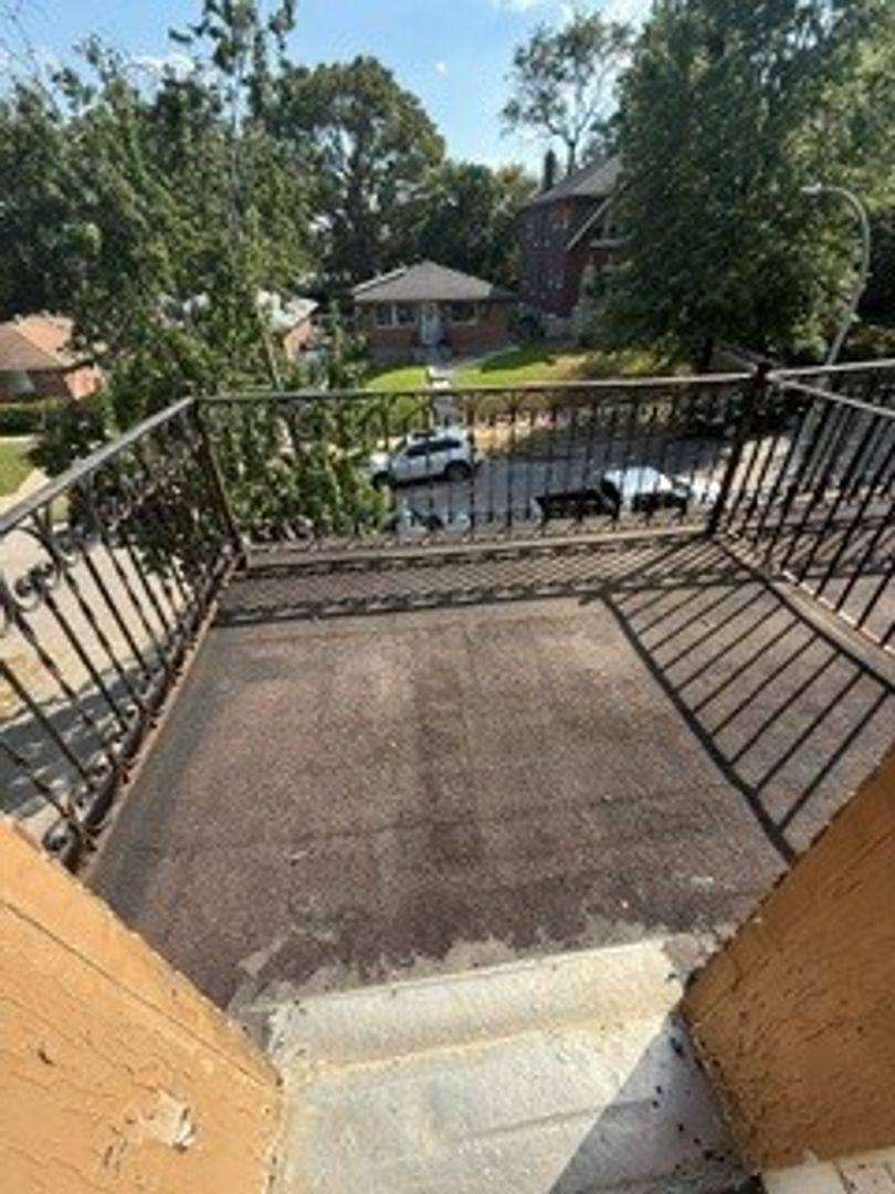 Apartment for rent at 4109-11 Potomac St, St. Louis, MO 63116