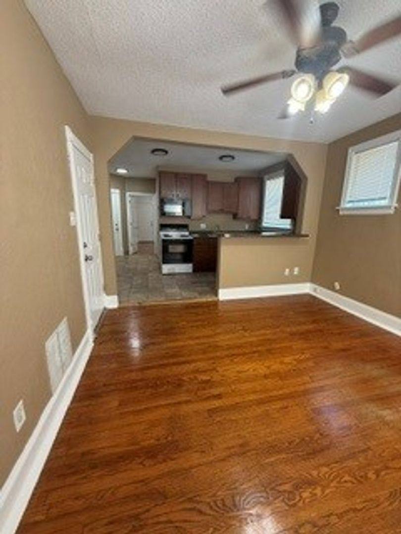 Apartment for rent at 4109-11 Potomac St, St. Louis, MO 63116