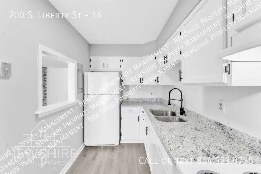 Townhouse for rent at 200 S Liberty St #16, Spartanburg, SC 29306