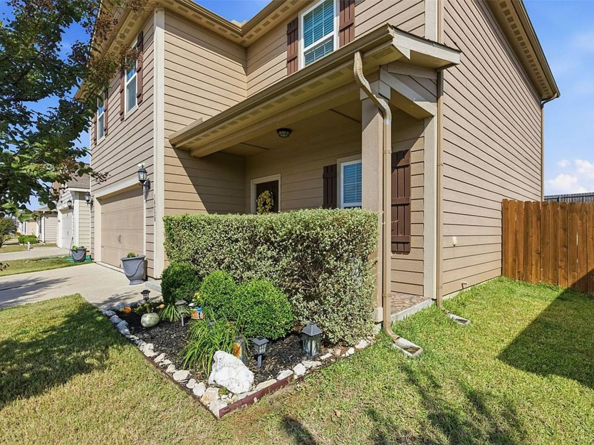 House for rent at 14112 Indian Wells Rd, Dallas, TX 75253