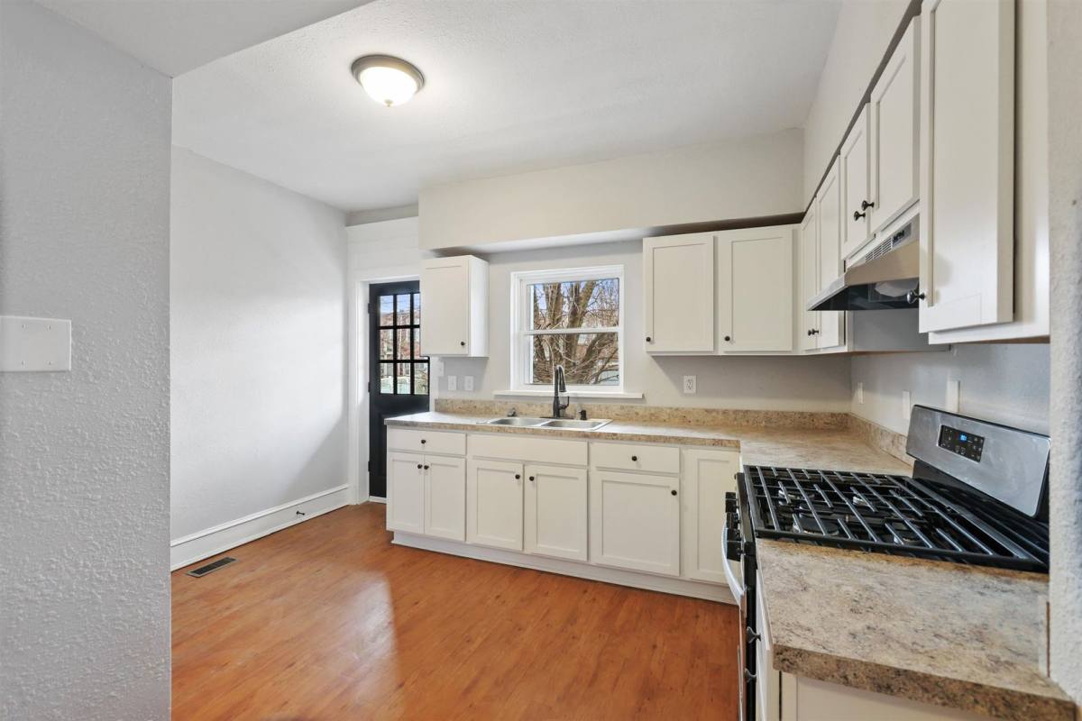 House for rent at 2626 N 6th St, Harrisburg, PA 17110