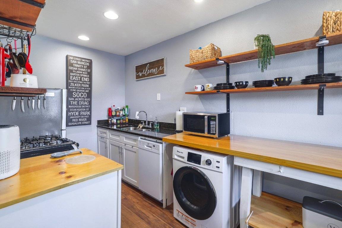 Condo for rent at 2401 Manor Rd #204, Austin, TX 78722