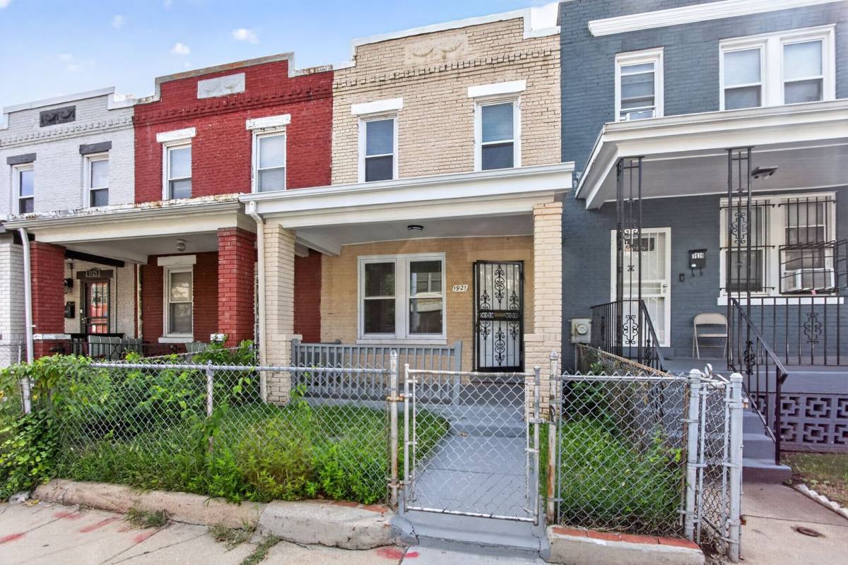 Townhouse for rent at 1921 Gales St NE, Washington, DC 20002