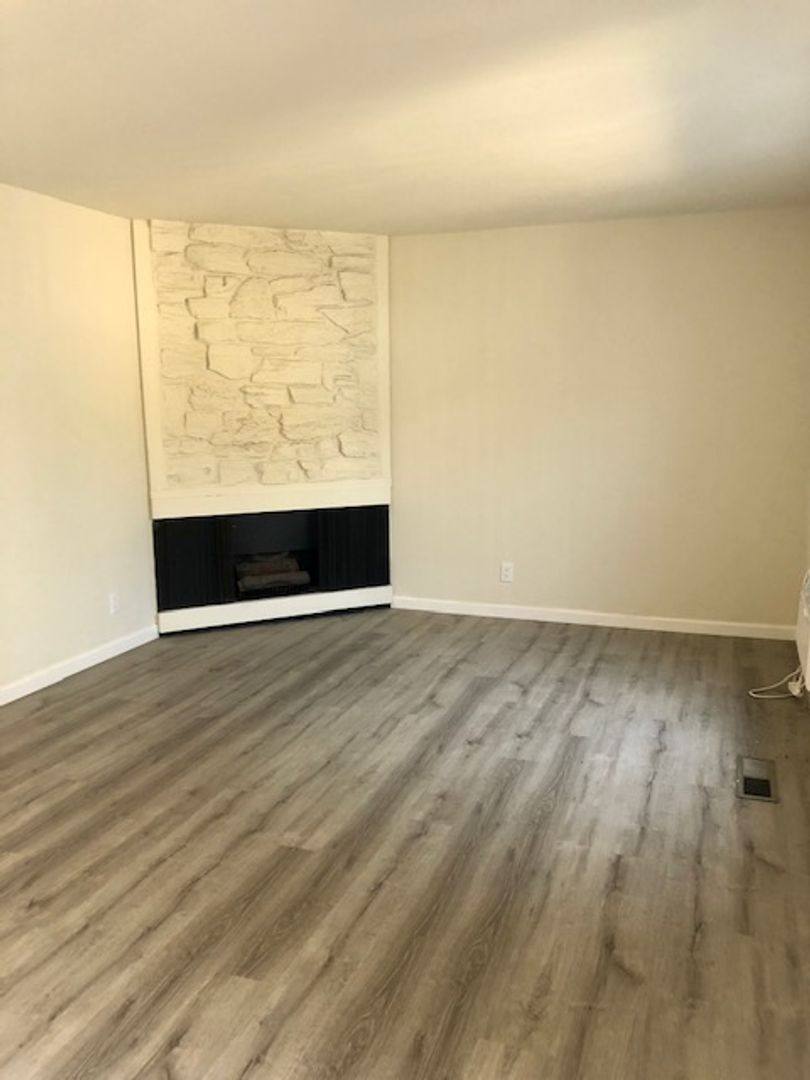 Apartment for rent at 235 Washington St, Santa Clara, CA 95050