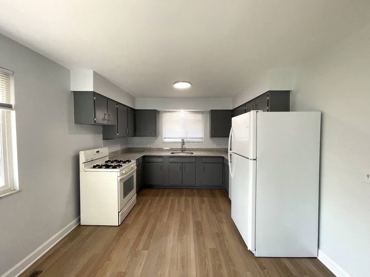Apartment for rent at 1700 Elaine Rd, Columbus, OH 43227