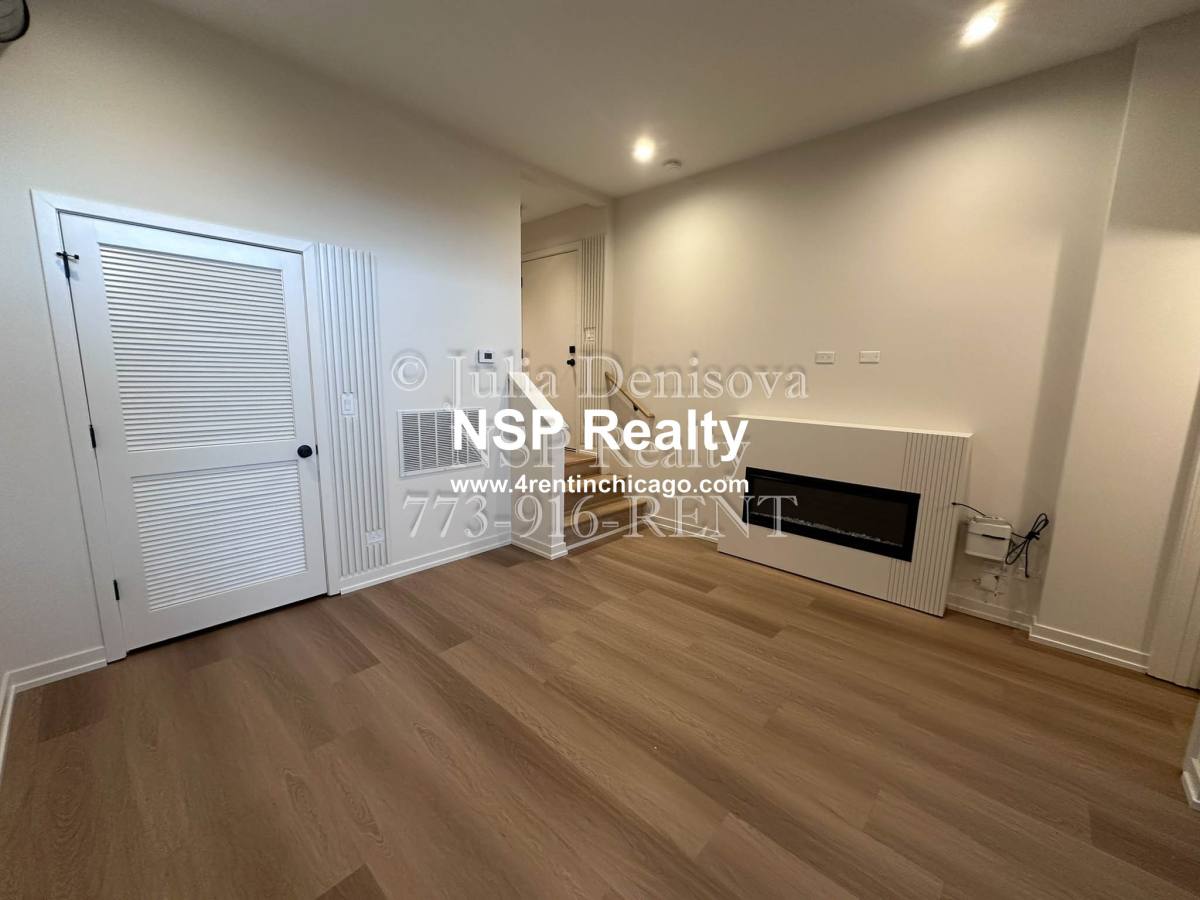 Apartment for rent at 6340 W Belmont #102, Chicago, IL 60634