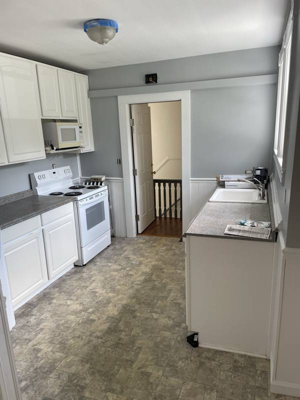 Apartment for rent at 32 June St #2, Worcester, MA 01602