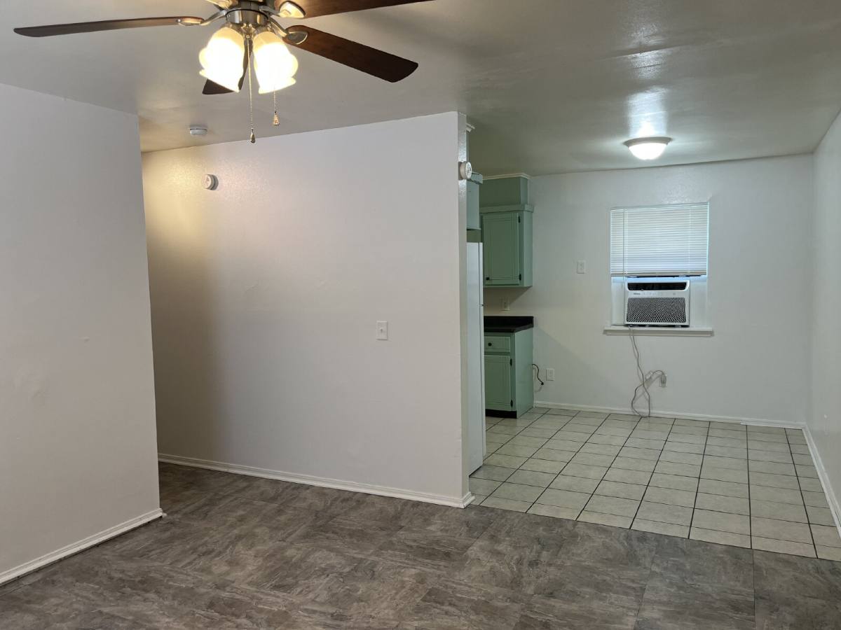 Apartment for rent at 618 N Fairland Ave #66-4, Coweta, OK 74429