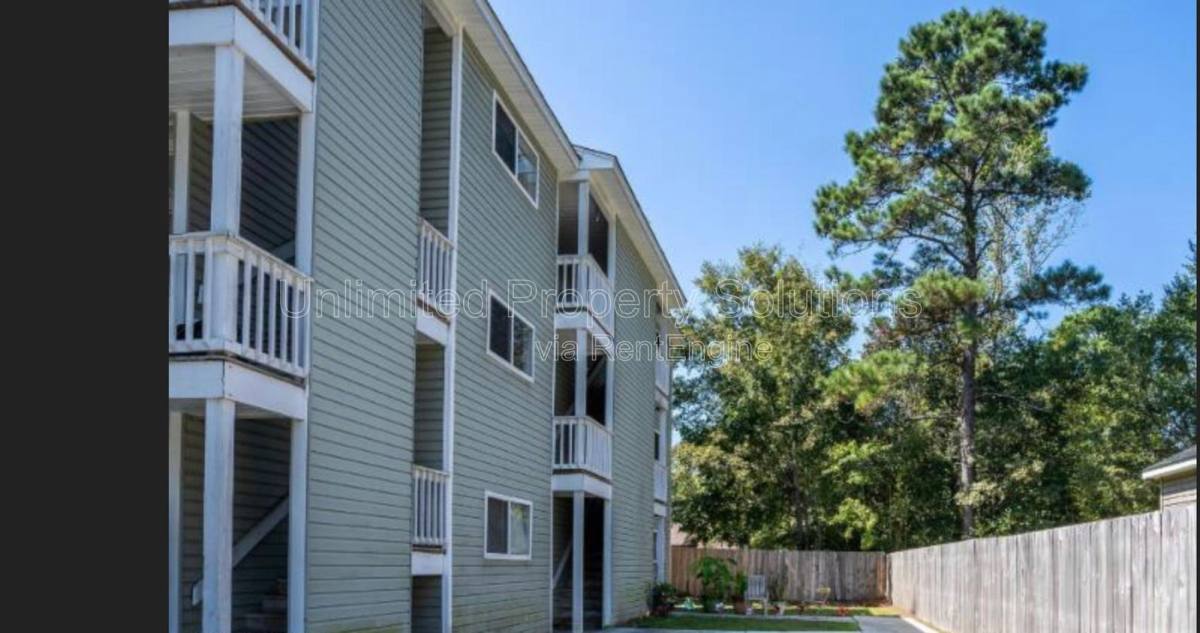 Condo for rent at 215 Sunn Aire Court #B, Wilmington, NC 28405
