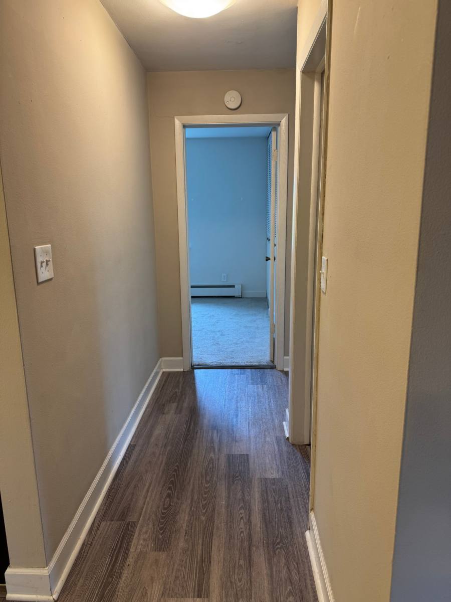 2260 N Summit Ave #310, Milwaukee, WI 53202 - Apartment for Rent - Image 5