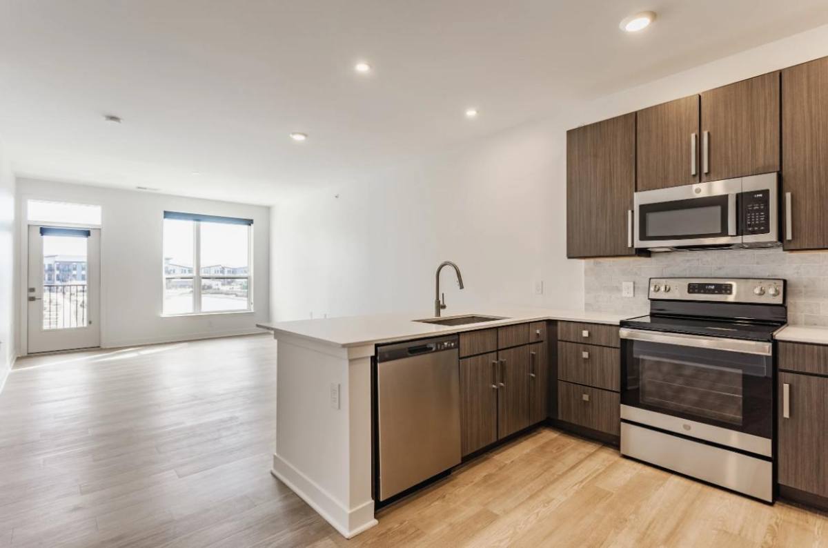 Apartment for rent at 9047 Connecticut Dr, Merrillville, IN 46410
