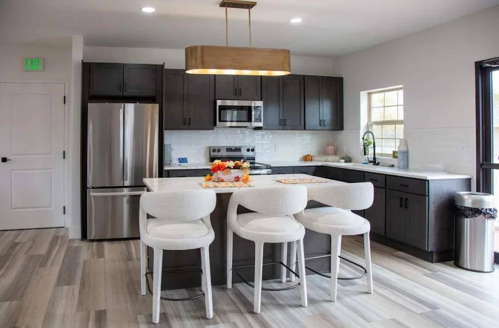 Apartment for rent at 8201 Polo Club Dr, Merrillville, IN 46410