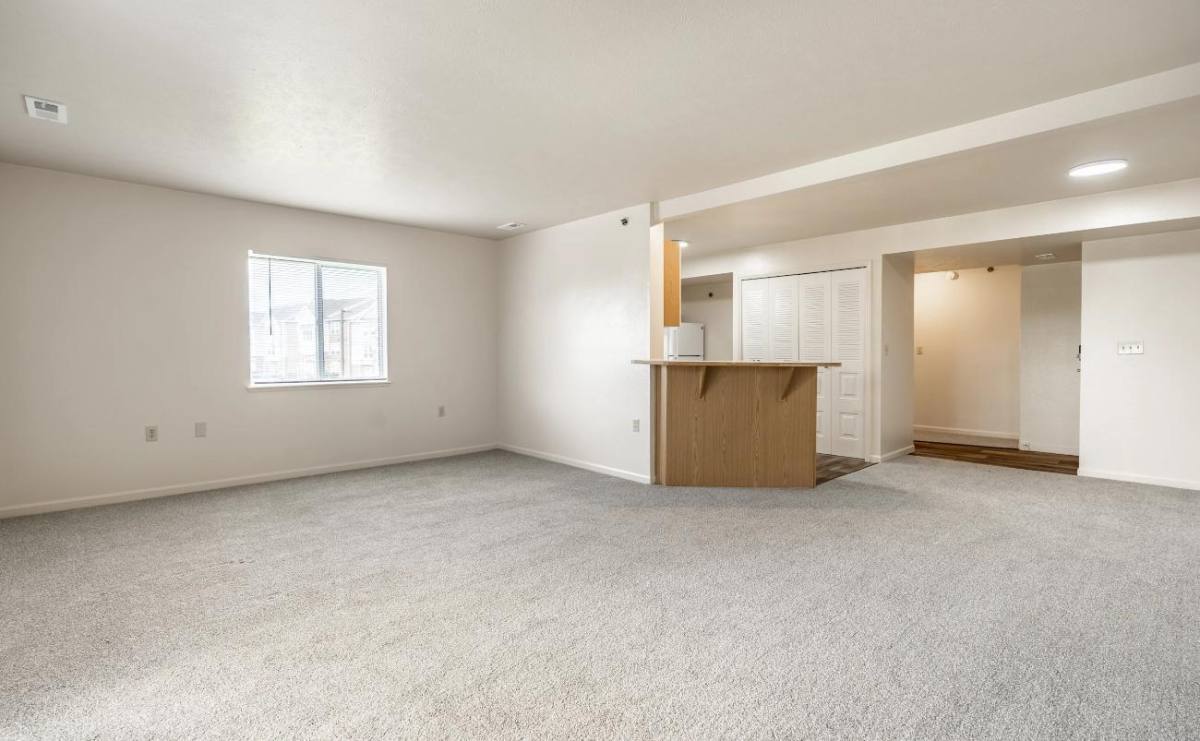 Apartment for rent at 2040 E 84th St, Merrillville, IN 46410