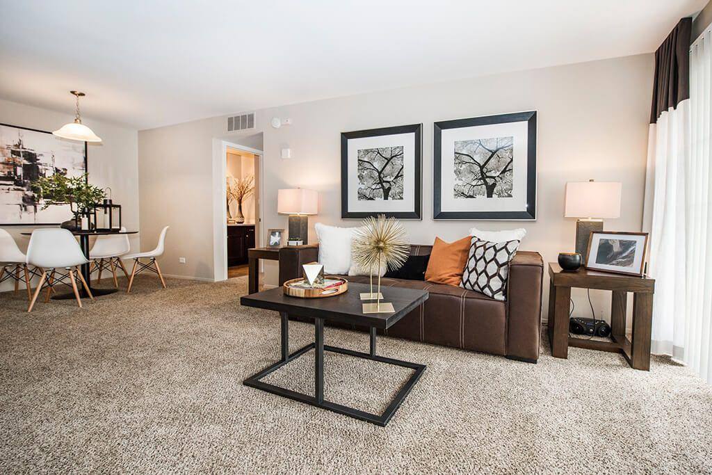 Apartment for rent at 2101 S Finley Rd, Lombard, IL 60148