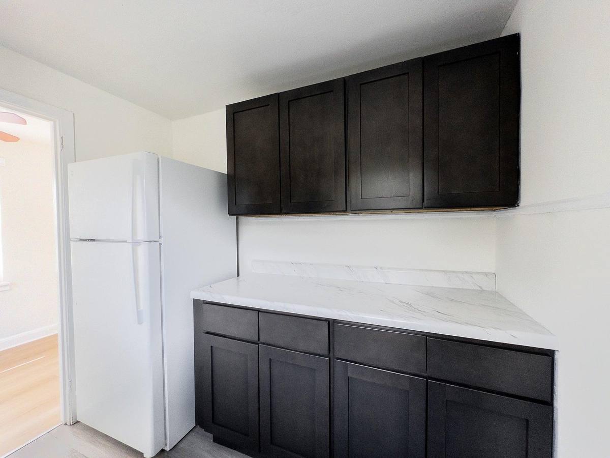 Townhouse for rent at Cedar Knoll, 221 Berkley Rd, Paulsboro, NJ 08066