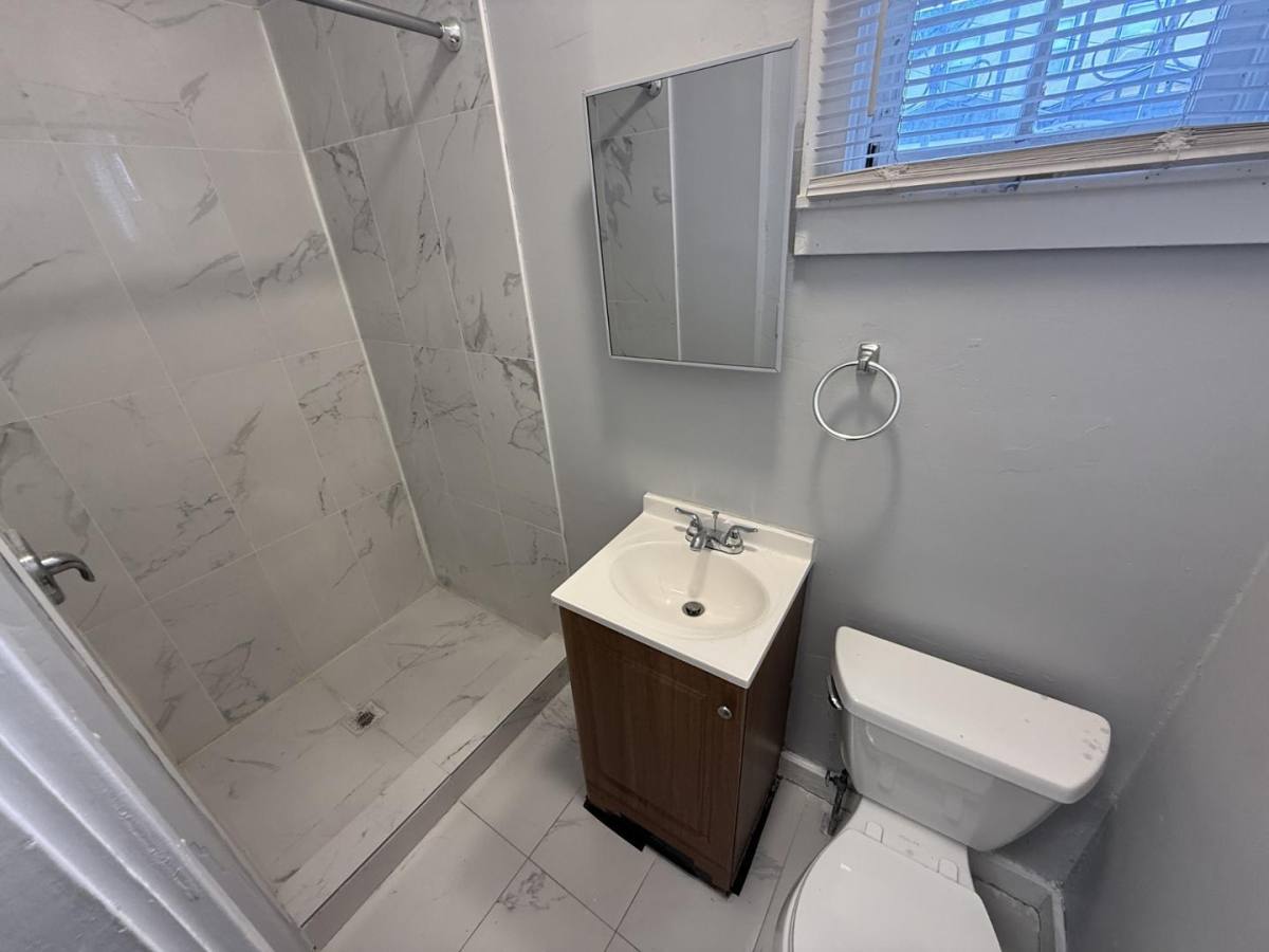 Apartment for rent at 46 Haddon Ave #C, Collingswood, NJ 08108