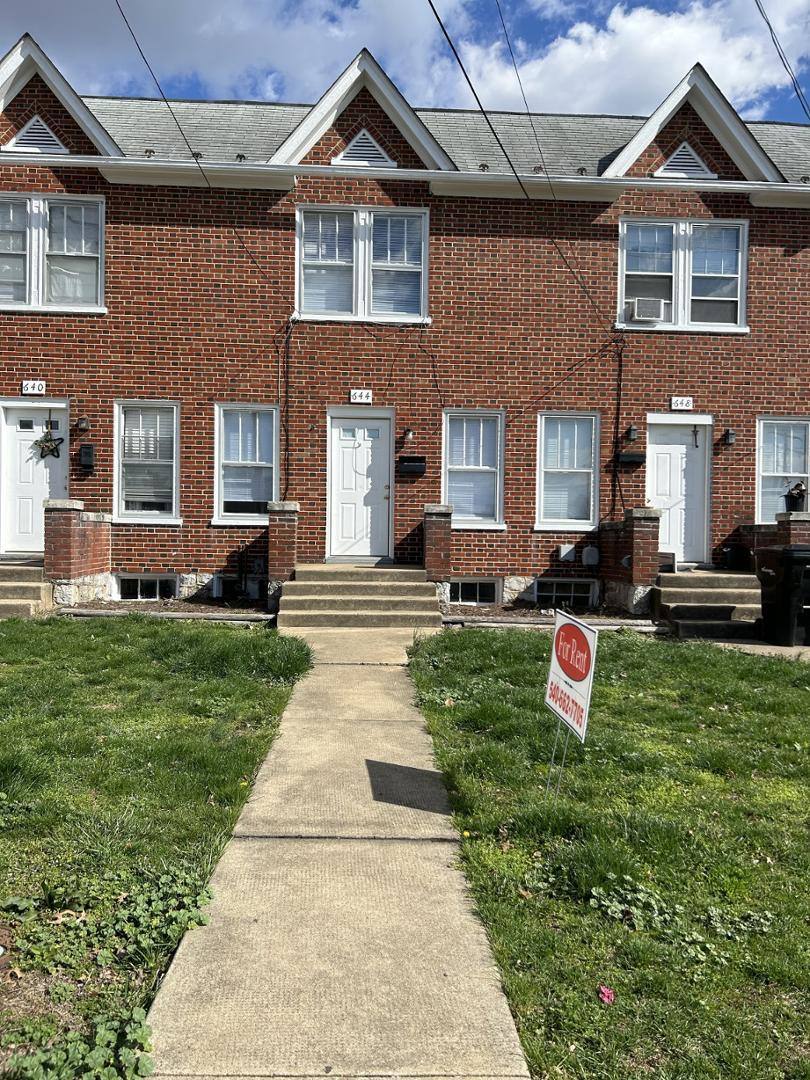 Townhouse for rent at Garber Estate Land, 668 Virginia Ave #668, Winchester, VA 22601