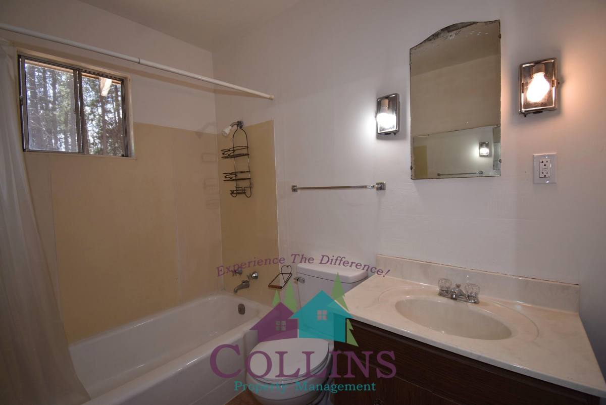 House for rent at 11363 Cedar Ridge Dr, Grass Valley, CA 95945