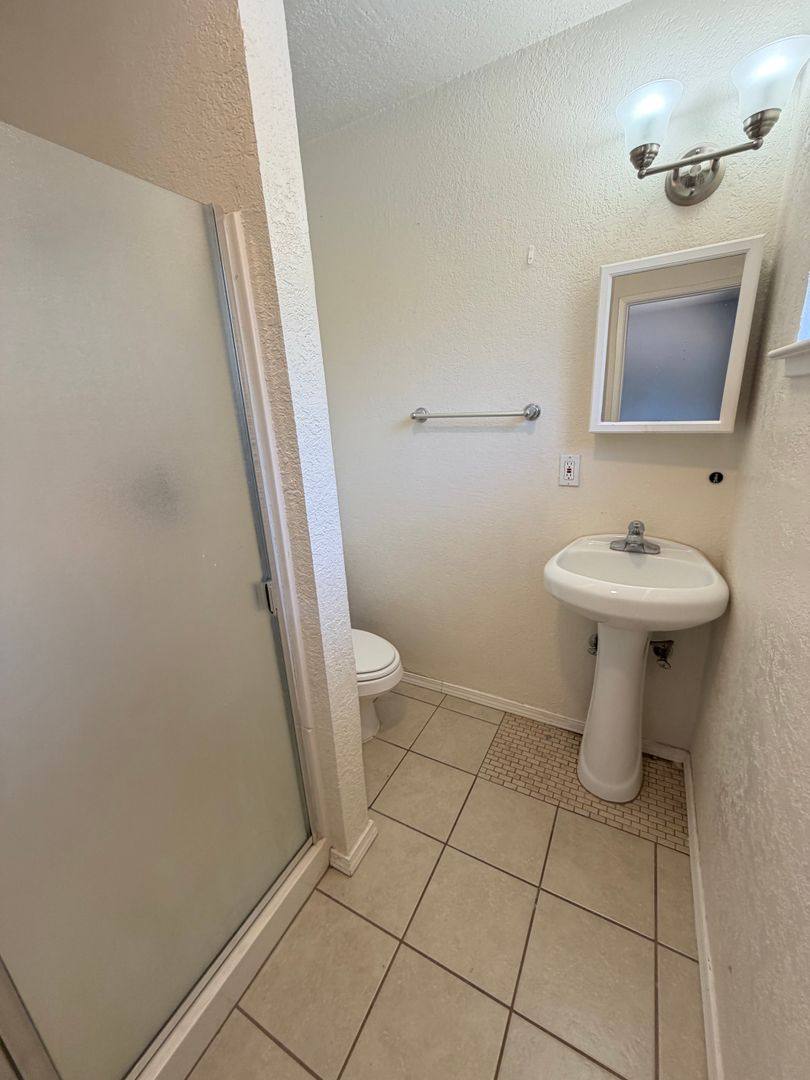 Apartment for rent at 7905 Leona Way, Roseville, CA 95661
