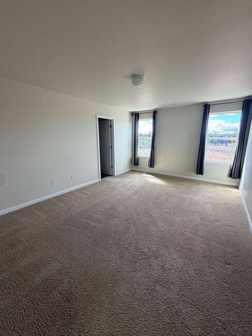 House for rent at 1922 193rd St E, Spanaway, WA 98387