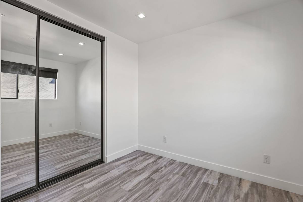 Apartment for rent at 2814 Sichel St, Los Angeles, CA 90031