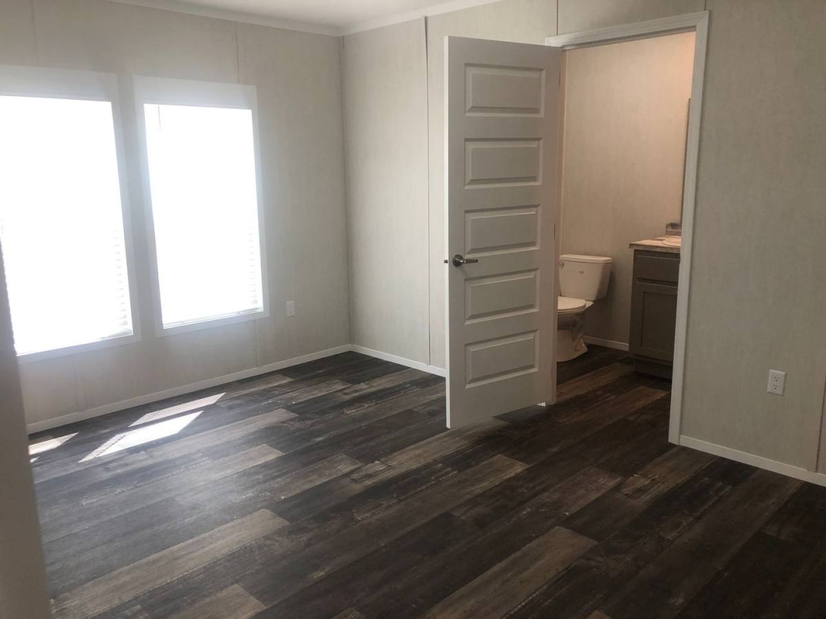 House for rent at 453 W Juniper Ave, Defuniak Springs, FL 32433