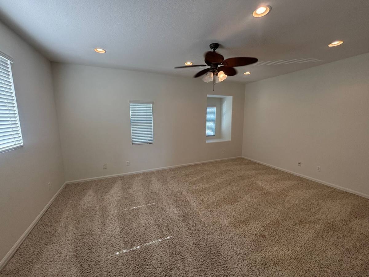 House for rent at 2307 Thorncroft Circle, Palmdale, CA 93551