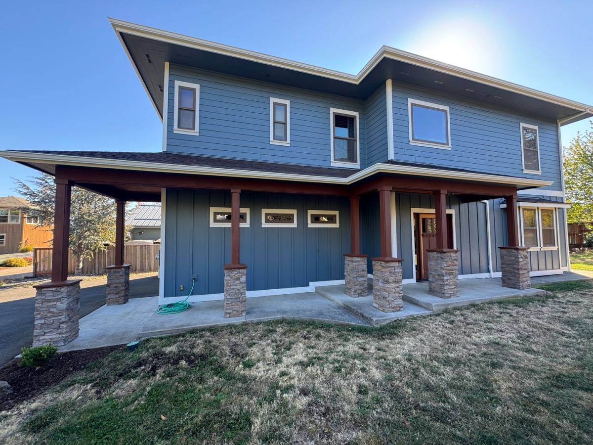 House for rent at 675 Larch Court, Hood River, OR 97031