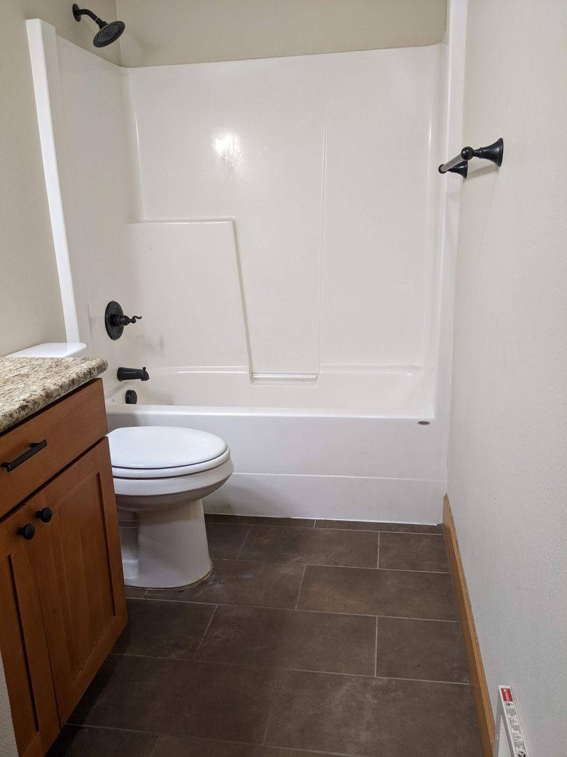 House for rent at 675 Larch Court, Hood River, OR 97031