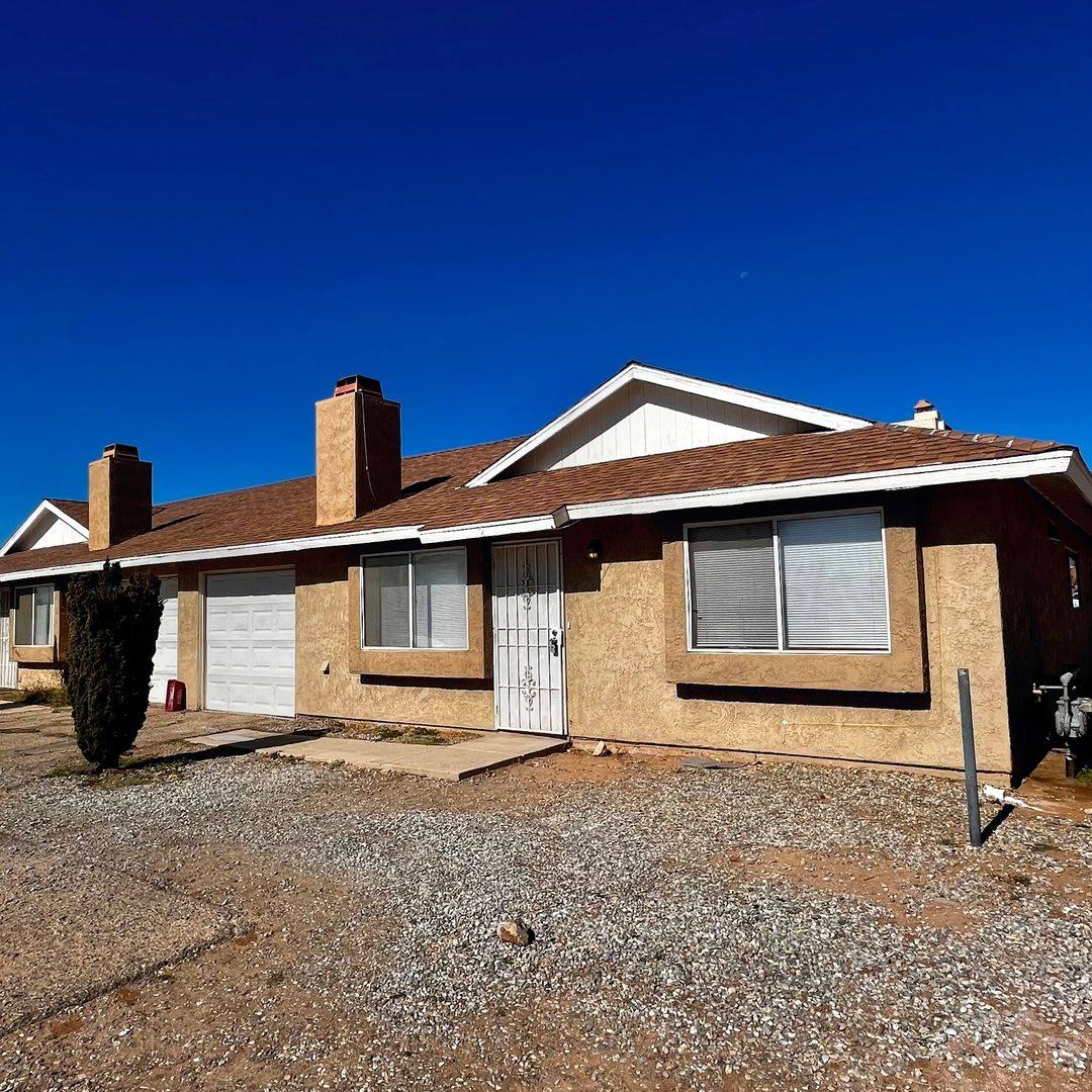 Apartment for rent at 20180 Serrano Rd, Apple Valley, CA 92307