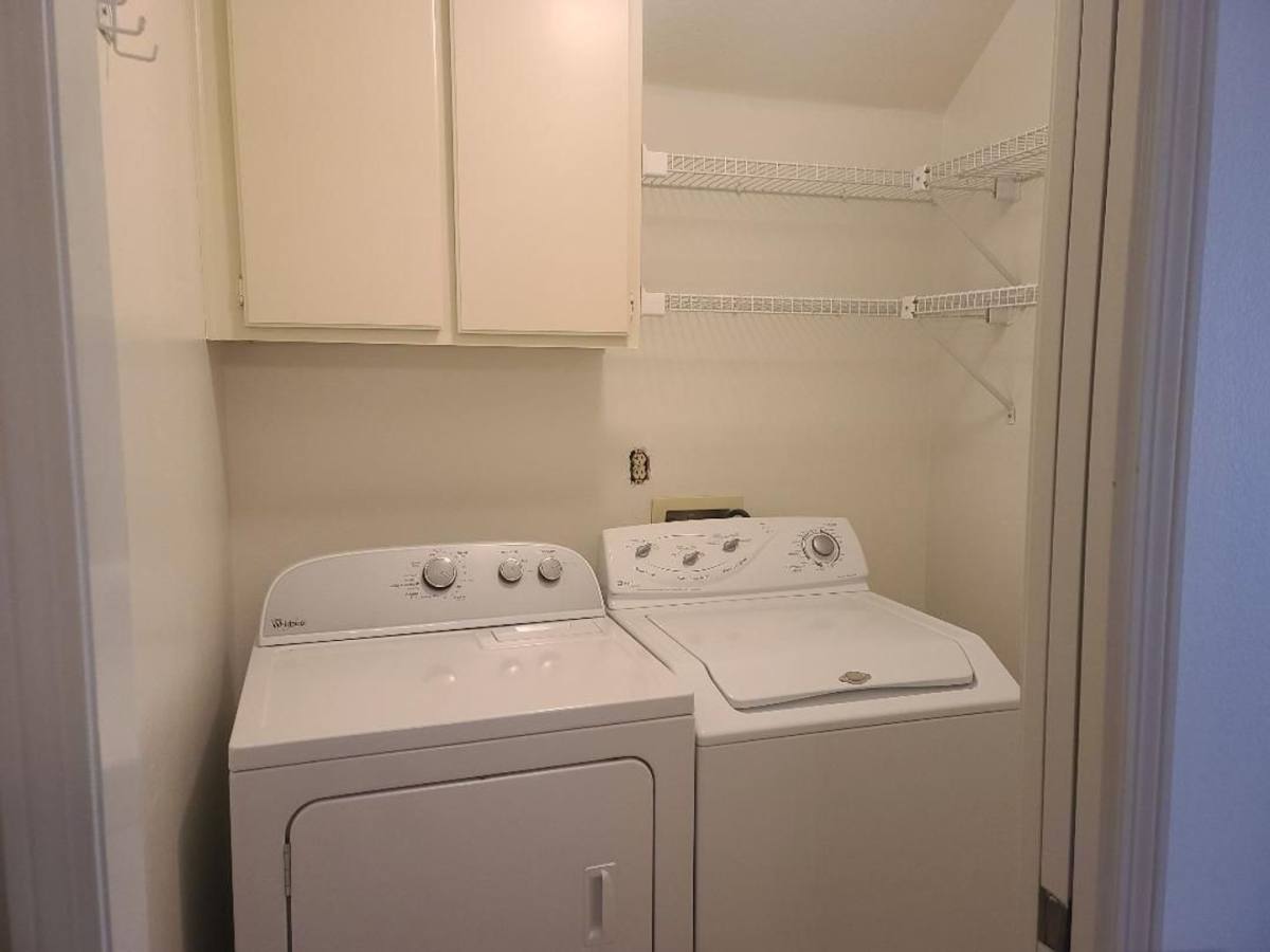 Townhouse for rent at 1029 Amberton Lane, Newbury Park, CA 91320