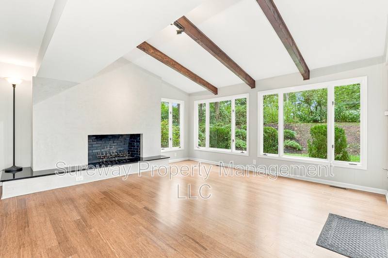 House for rent at 14 Toth Lane, Rocky Hill, NJ 08553