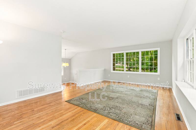 House for rent at 14 Toth Lane, Rocky Hill, NJ 08553