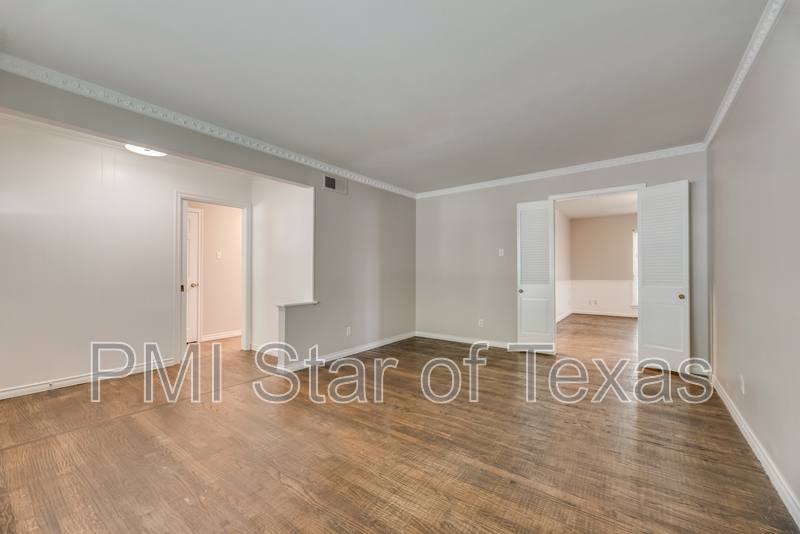 House for rent at 11643 Rogue Way, Dallas, TX 75218
