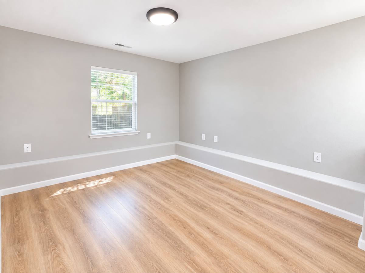 Apartment for rent at 542 Lewis St, Oakland, CA 94607
