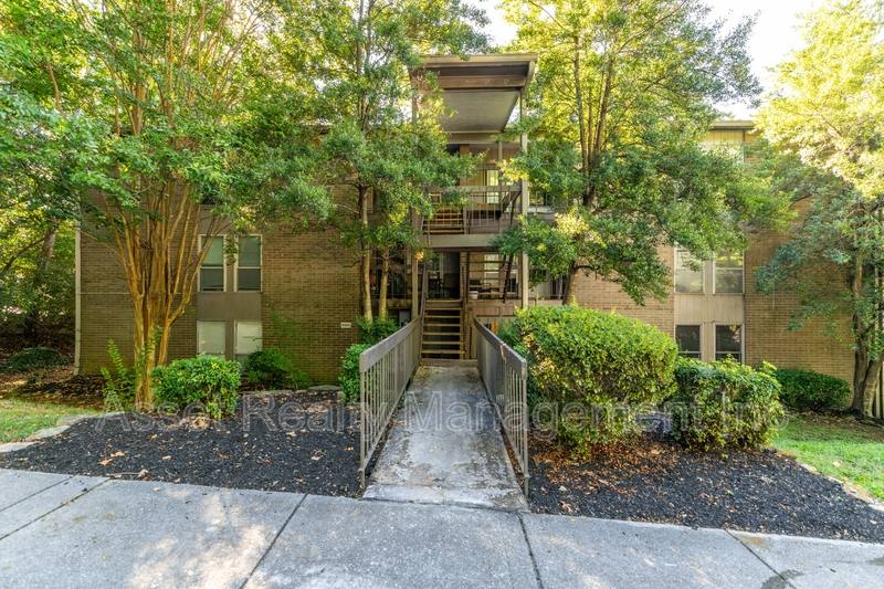 Apartment for rent at 8510 Madrid Court, Knoxville, TN 37923