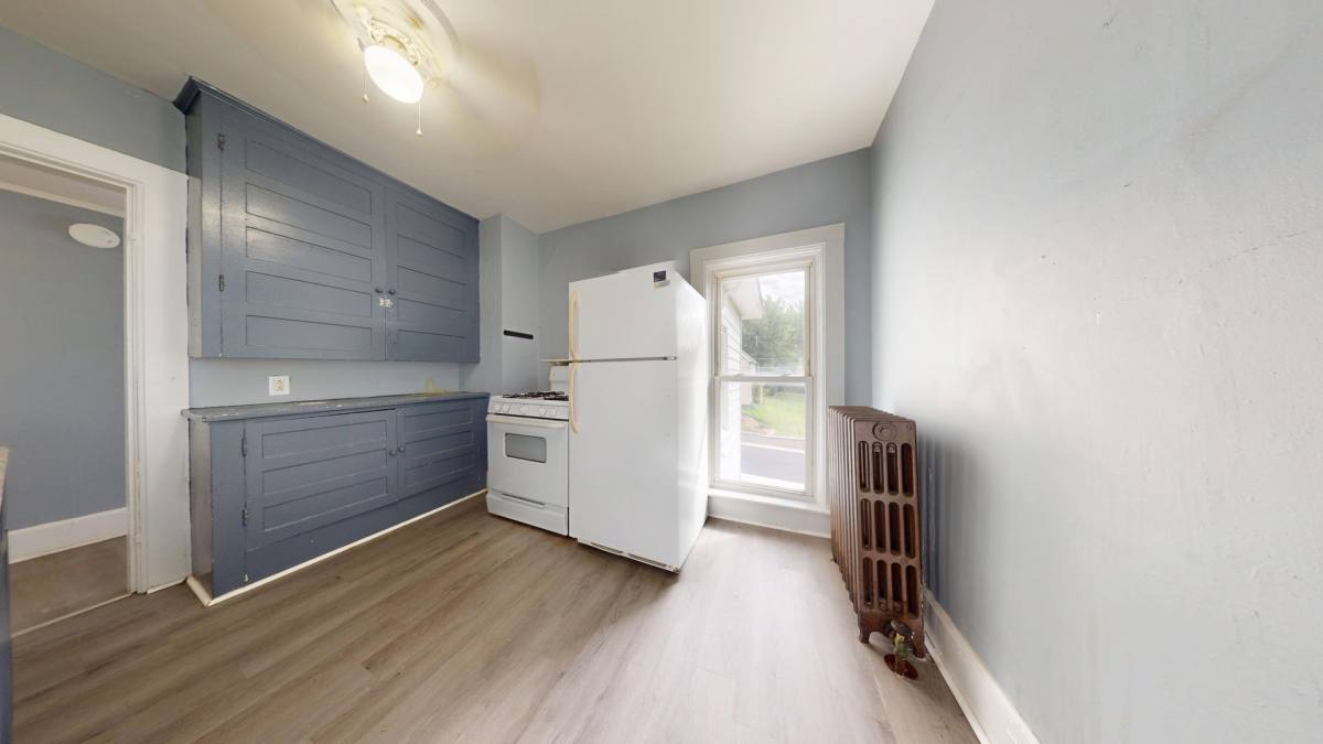 Apartment for rent at 44 Glessner Ave, Mansfield, OH 44903