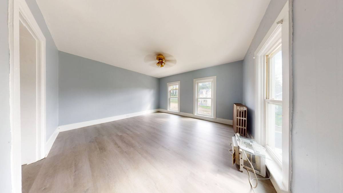 Apartment for rent at 44 Glessner Ave, Mansfield, OH 44903