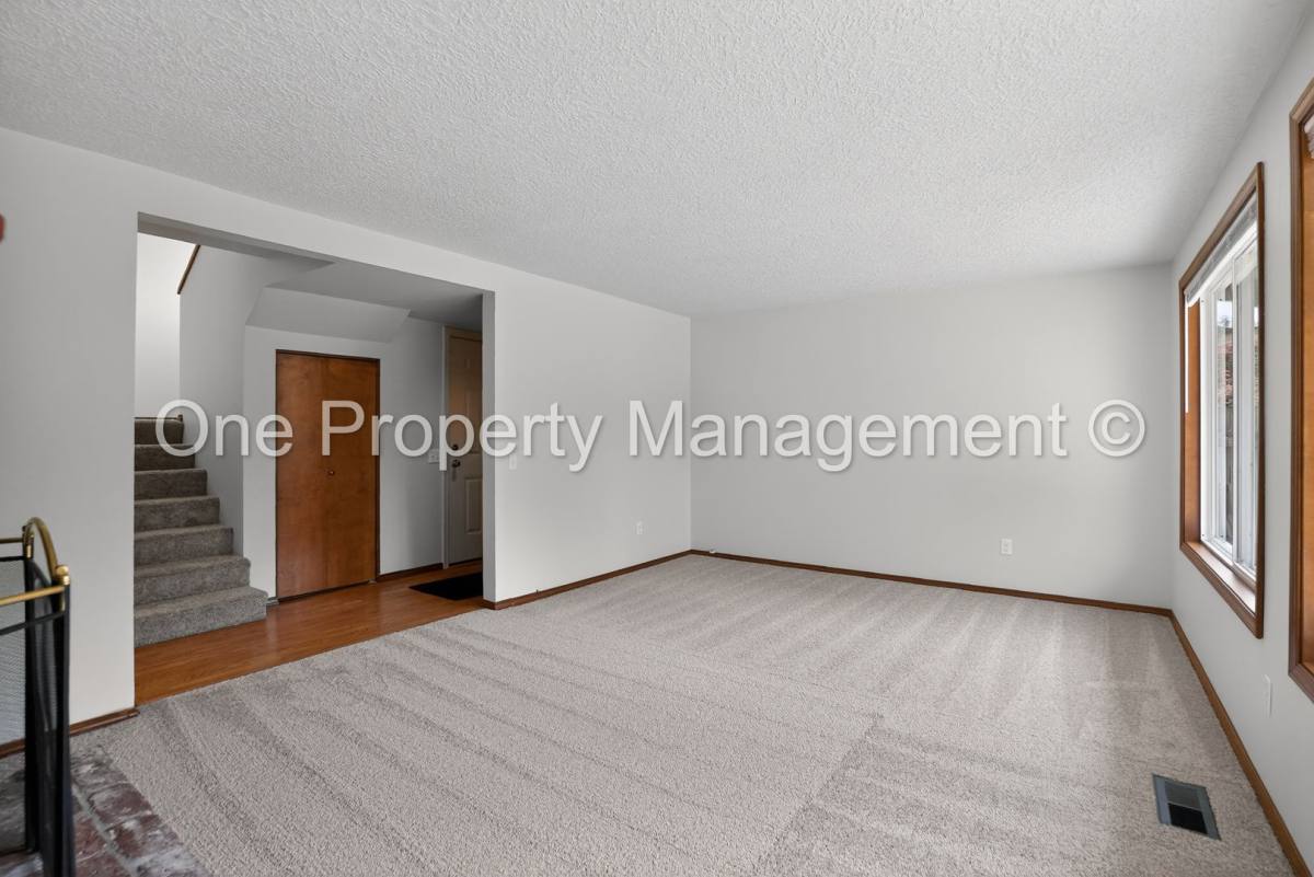 Townhouse for rent at 614 SE 130th Court, Vancouver, WA 98683