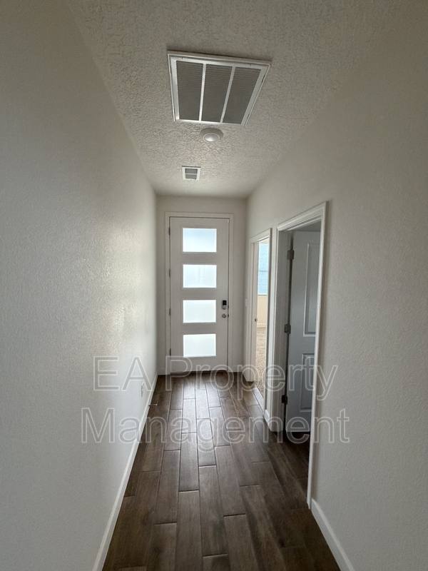House for rent at 6742 Clayton Dr NE, Rio Rancho, NM 87144