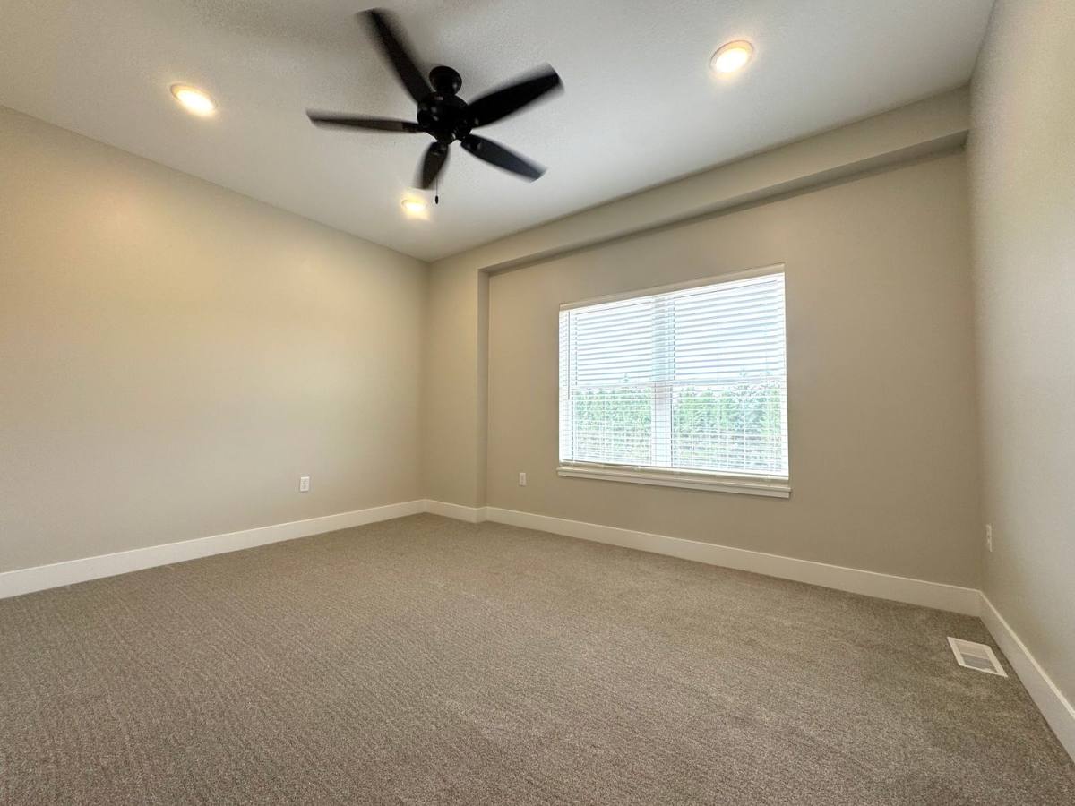 Apartment for rent at 1605-1623 Planert Place, Altoona, WI 54720