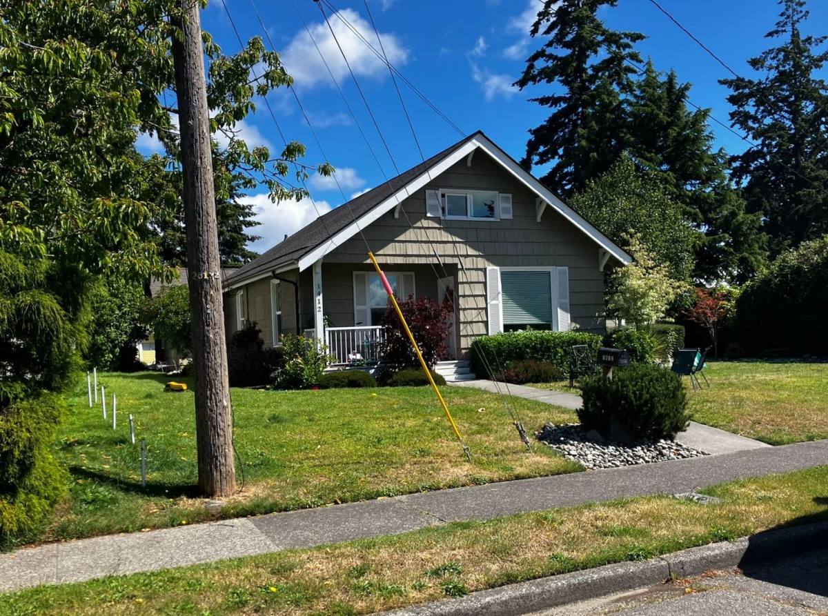 Apartment for rent at 13th St, Anacortes, WA 98221