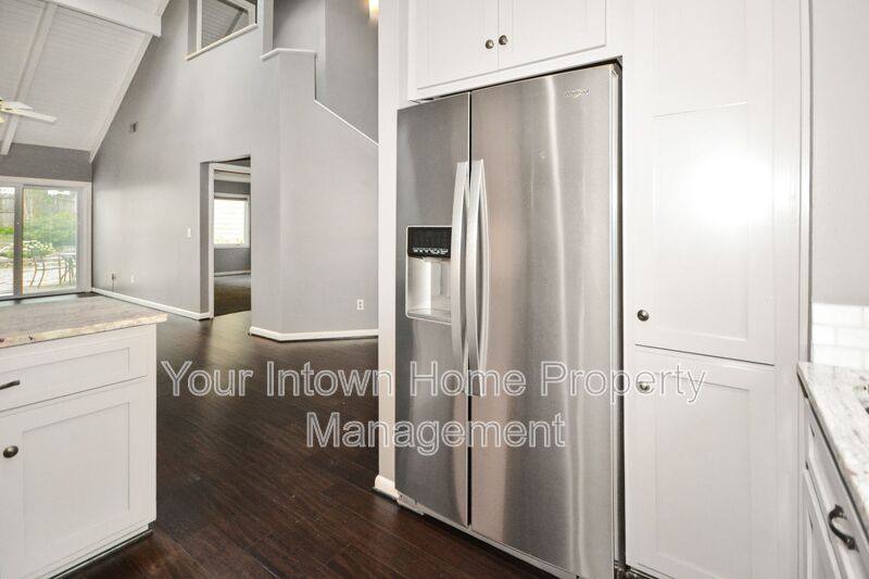 Townhouse for rent at 1415 N Druid Hills Rd NE, Atlanta, GA 30319