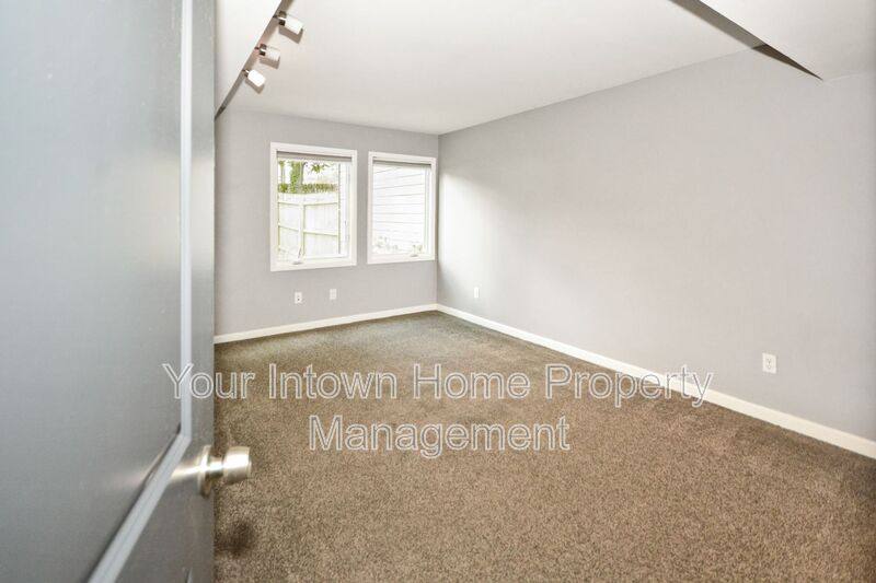 Townhouse for rent at 1415 N Druid Hills Rd NE, Atlanta, GA 30319