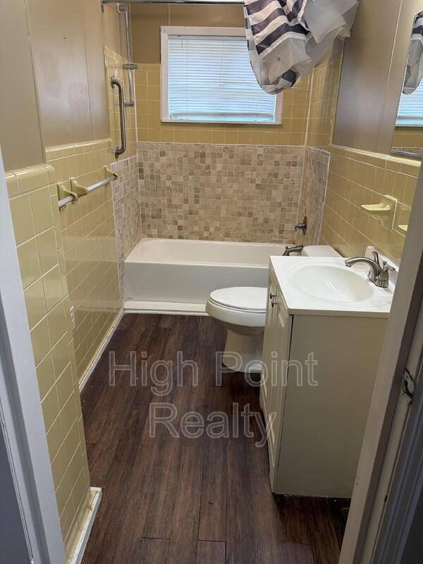 House for rent at 659 1st St SE, Graysville, AL 35073