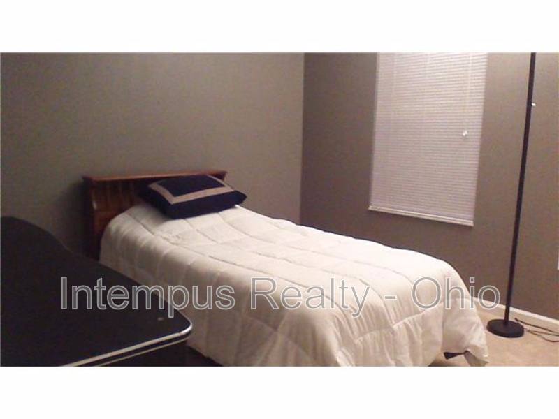Condo for rent at 6500 Crab Apple Dr, Canal Winchester, OH 43110