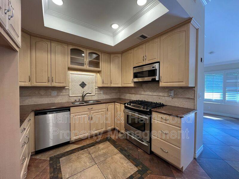 House for rent at 22741 Bassett St, West Hills, CA 91307