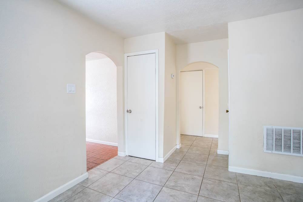House for rent at 1846 Henry Circle SW, Albuquerque, NM 87105